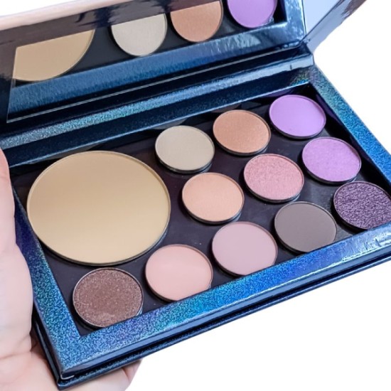 Magnetic pressed makeup palette Magnetic pressed makeup palette